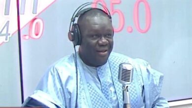 Revue de presse en wolof sur les radios sénégalaises avec El Hadj Assane Guèye de RFM