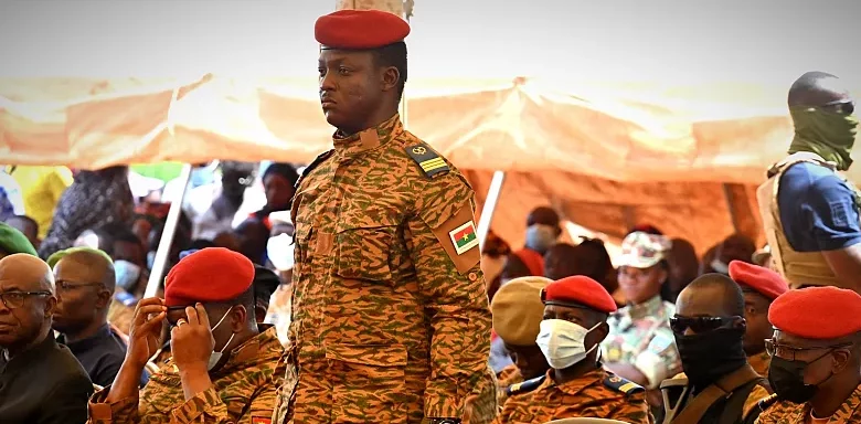 Capitaine Ibrahima Traoré au pouvoir, pour 5 ans et...plus, avec la prolongation de la transition Burkina Faso