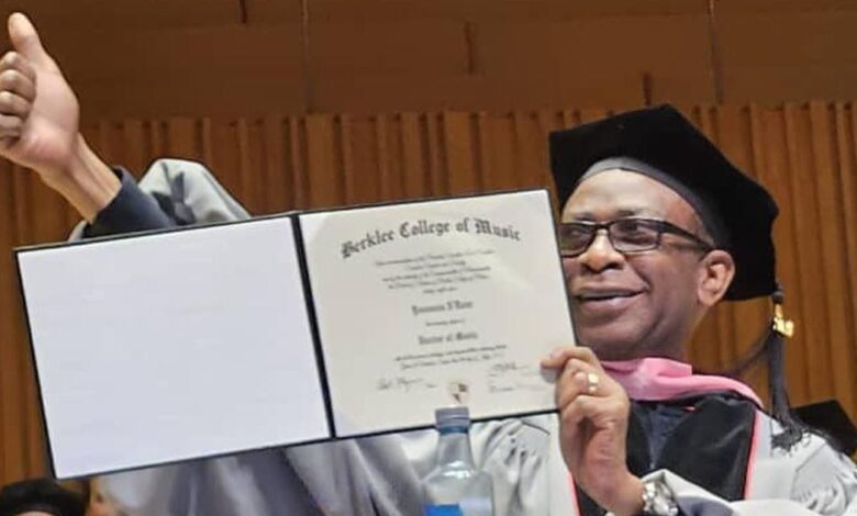 Youssou Ndour a été encore fait Docteur Honoris Causa