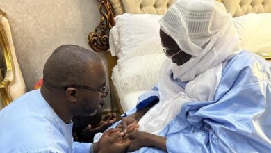 Doudou Kâ avec Serigne Mountakha Mbacké le Khalife Général des Mourides