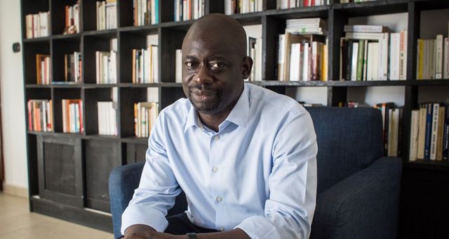 Salon du livre africain à Paris : Felwine Sarr doublement récompensé