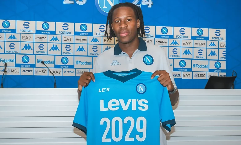 Le champion d'Italie signe le teigneux Wilfried Singo