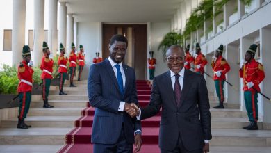 Cotonou : le Président Diomaye chaleureusement accueilli