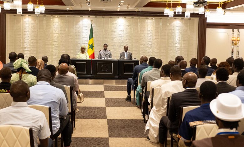 apon : le Président Diomaye échange avec la communauté sénégalaise