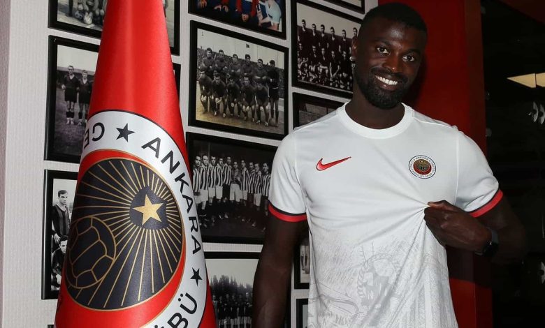 Mbaye Niang est retourné en Turquie, un championnat européen qu'il connaît bien