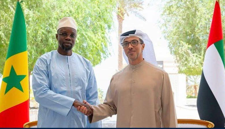 Le PM Ousmane Sonko échange avec le Vice-Président émirati