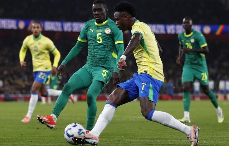 Idrissa Gana Guèye pointe du doigt l'entame difficile des Lions, lors du match perdu ce samedi contre le Brésil