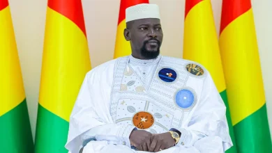 Mamadi Doumbouya fera face à 8 candidats lors de la présidentielle guinéenne prévue le 12 décembre prochain.