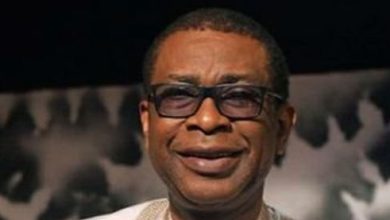 Grammy Awards : Youssou Ndour est nominé aux prestigieuses récompenses musicales américaines avec son album "Eclairer le monde"