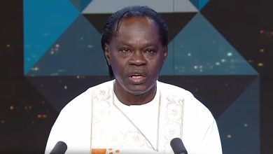 Baba Maal est encore dans la célébration des 40 ans de son groupe, le Dande Lenol