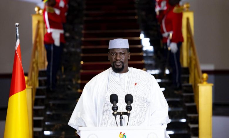 Guinée : Mamadi Doumbouya élu président, sans surprise