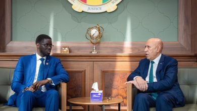 Guinée : le Président Diomaye échange avec El Ghazouani