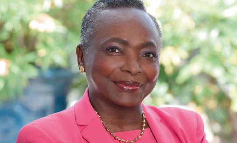 Denise Epoté, figure emblématique de l'information africaine à travers la télé, est en fin de carrière