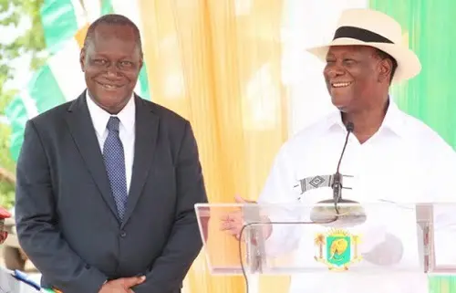 Téné Birahima Ouattara alias "Photocopie" aux côtés de son frère le Président Alassane Ouattara