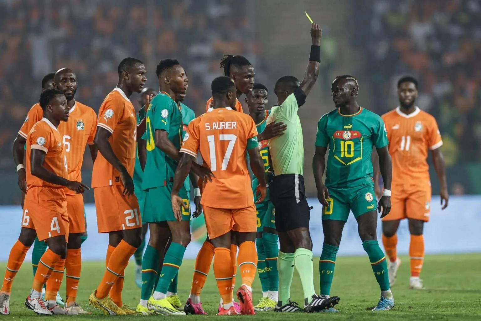 Pierre Ghislain Atcho lors de Côte d'Ivoire-Sénégal