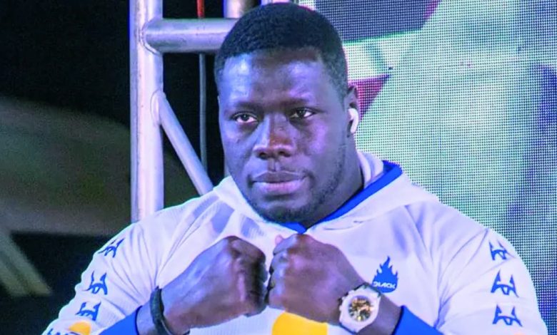 Franc n'a pas manqué l'occasion de répondre sèchement à Siteu, qui se dit disposé à le rencontrer si un promoteur met 300 millions CFA sur la table.