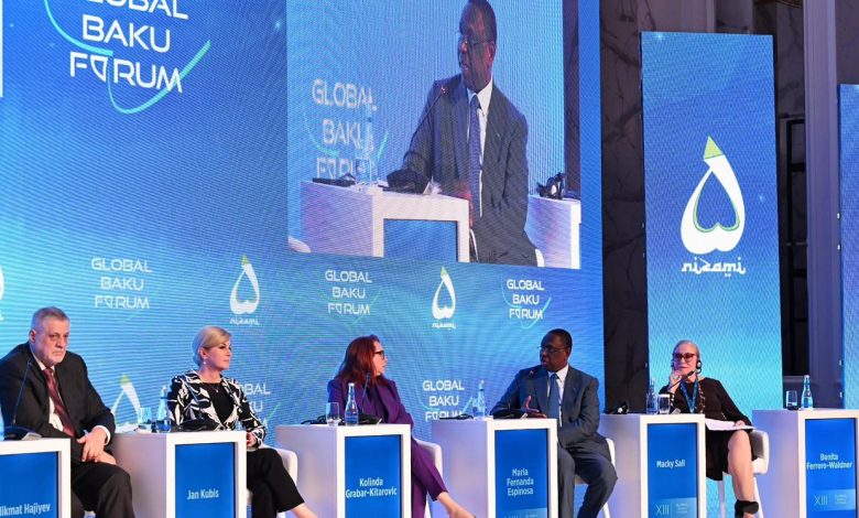 Macky Sall prend part au XVIIIe Forum Mondial de Bakou en Azerbaïdjan