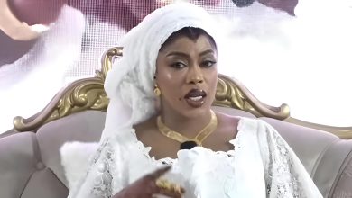 Sokhna Aïda Diallo lors de la célébration du 17 avril