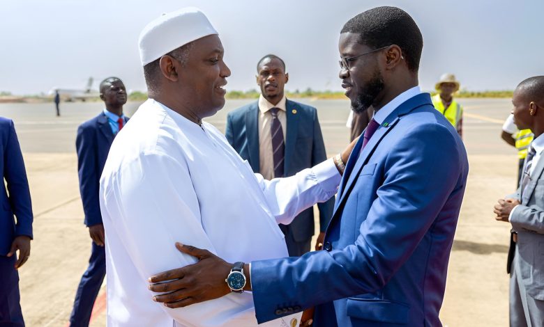 Le Président Adama Barrow chez son homologue Diomaye