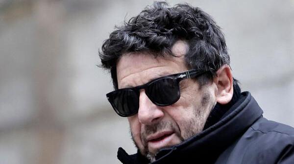 Enquête pour violences sexuelles : Patrick Bruel en garde à vue