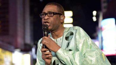 Bel hommage de Youssou Ndour à Serigne Babacar Sy