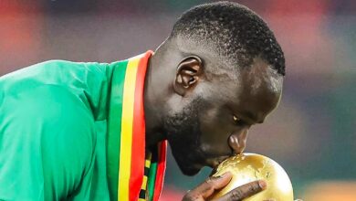 Bel hommage de la FSF à Cheikhou Kouyaté !